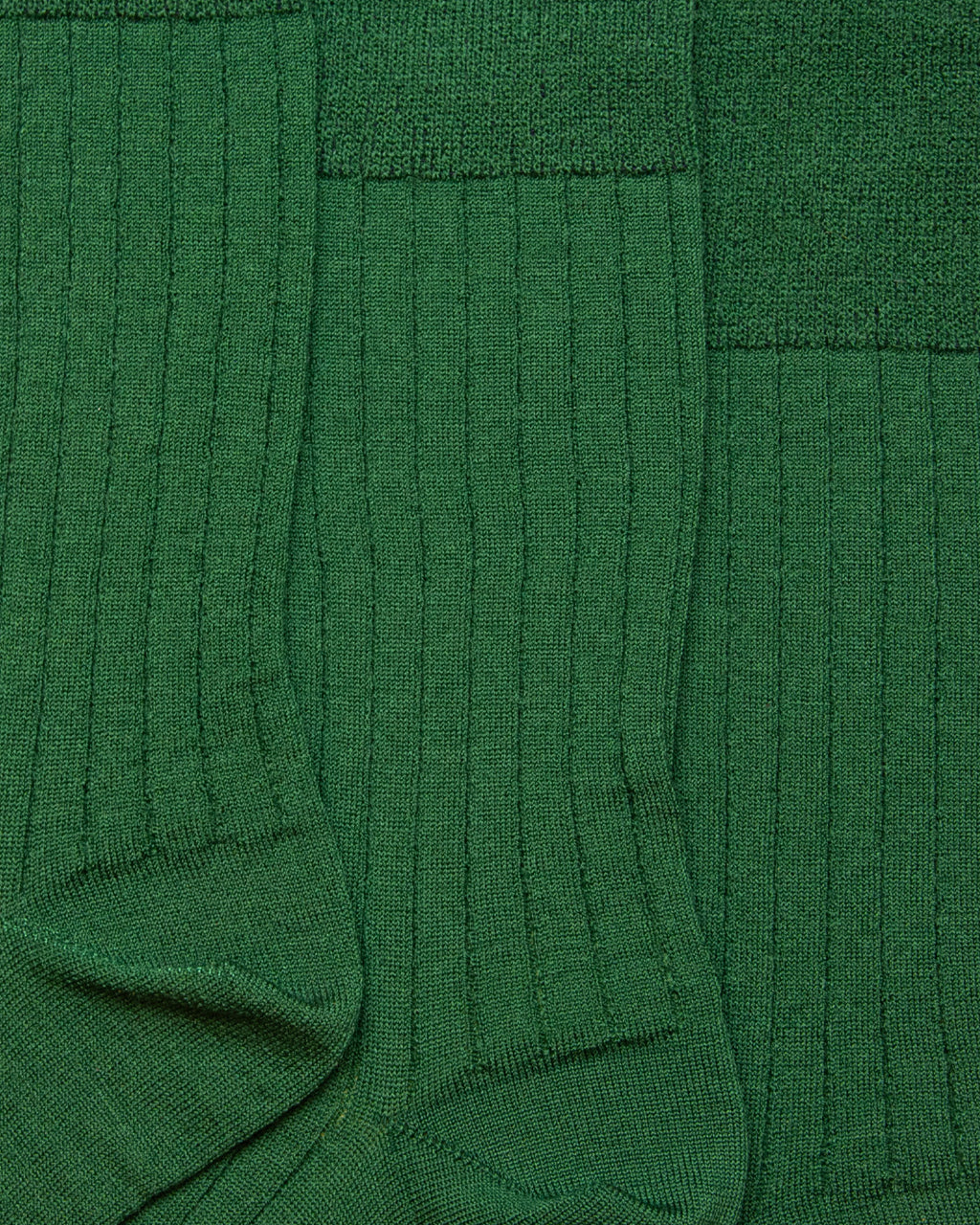 🧛 Transylvanian Merino Wool – Green